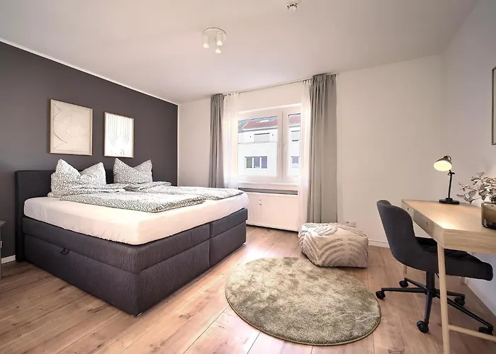 Warmstay I Ferienunterkunft Mit Balkon I Key-box Check-in Apartamento