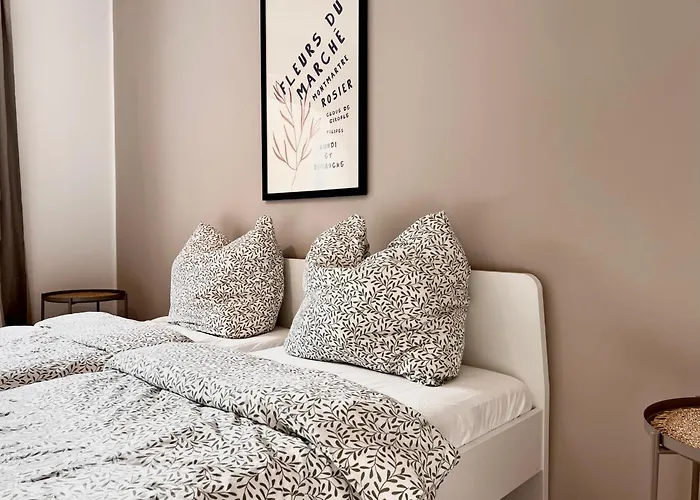 Apartamento Warmstay I Ferienunterkunft Mit Balkon I Key-box Check-in *